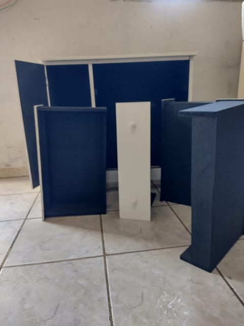 Pintor, eletricista e encanador