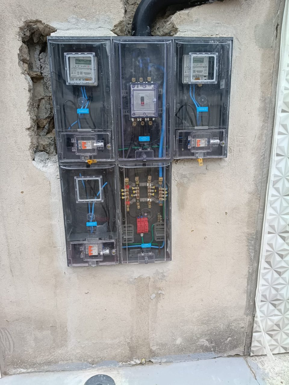Orçamento, dimensionamento, emergência, montagem e instalação elétrica, manutenção elétrica, automação