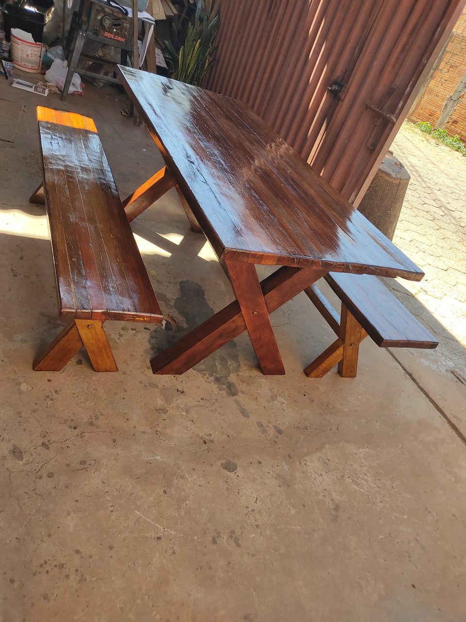 Fabricação de peças em madeira