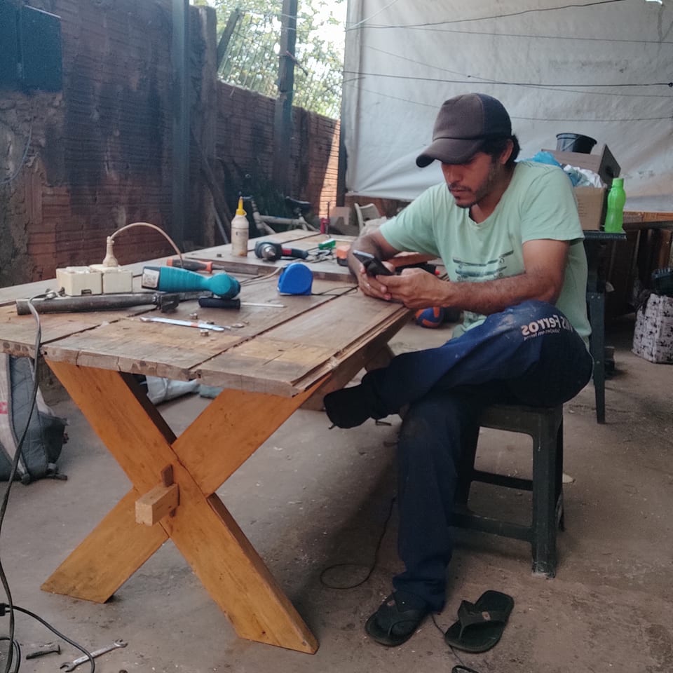 Fabricação de peças em madeira