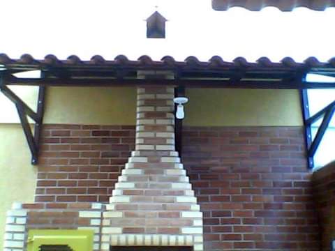 Sou mestre na construção civil Graças a Deus