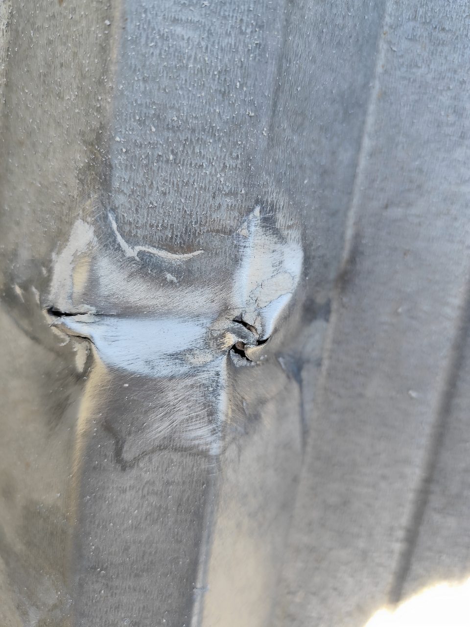 Vedação de goteiras e infiltrações nas janelas