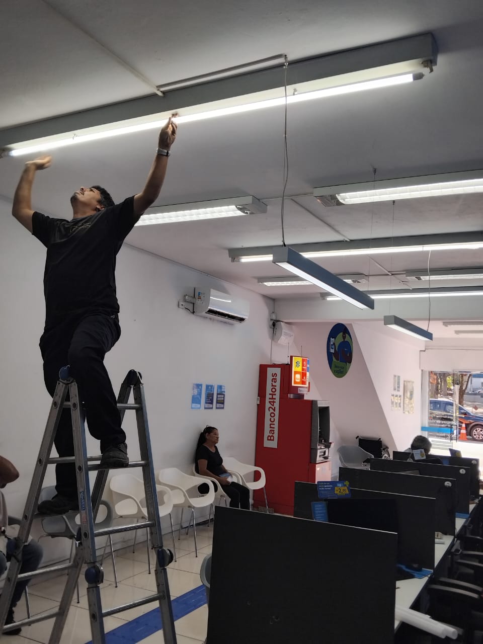 Serviços Elétricos Residenciais | Instalação, Manutenção e Reparos
